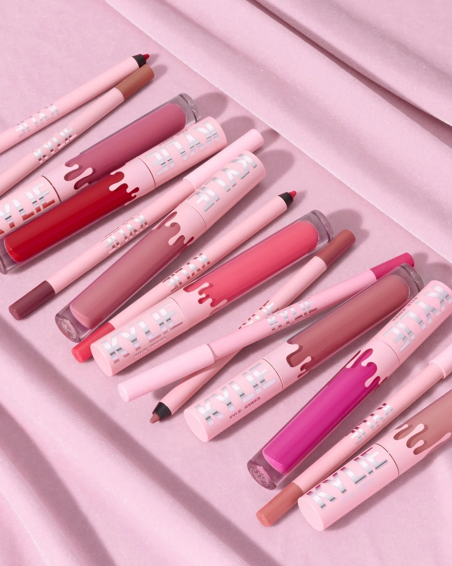 Novidade Kylie Cosmetics: o novo Velvet Lip Kit