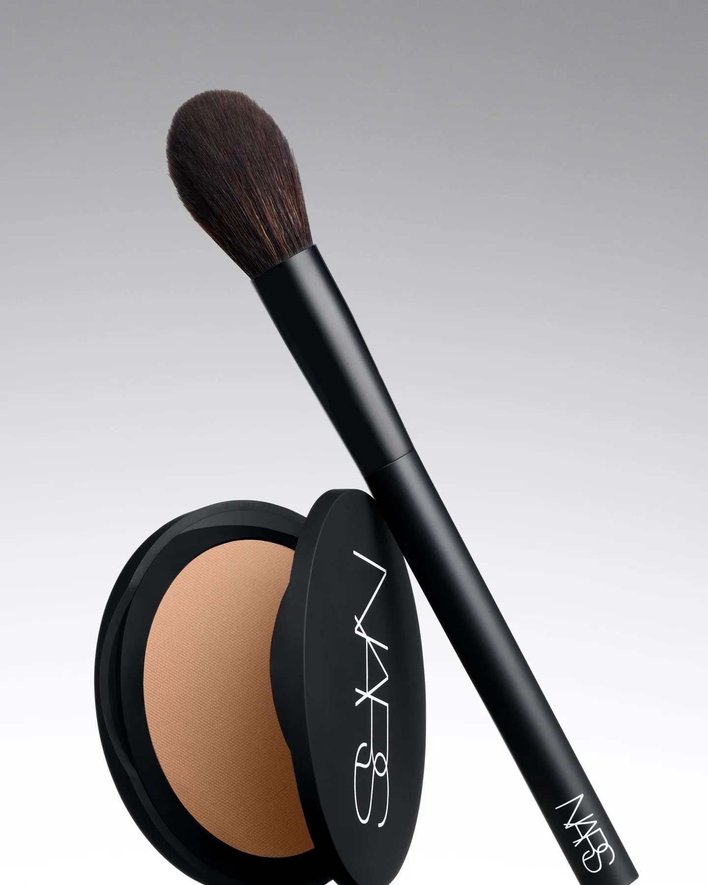 NARS Cosmetics apresenta o novo Soft Matte Advanced Perfecting Powder