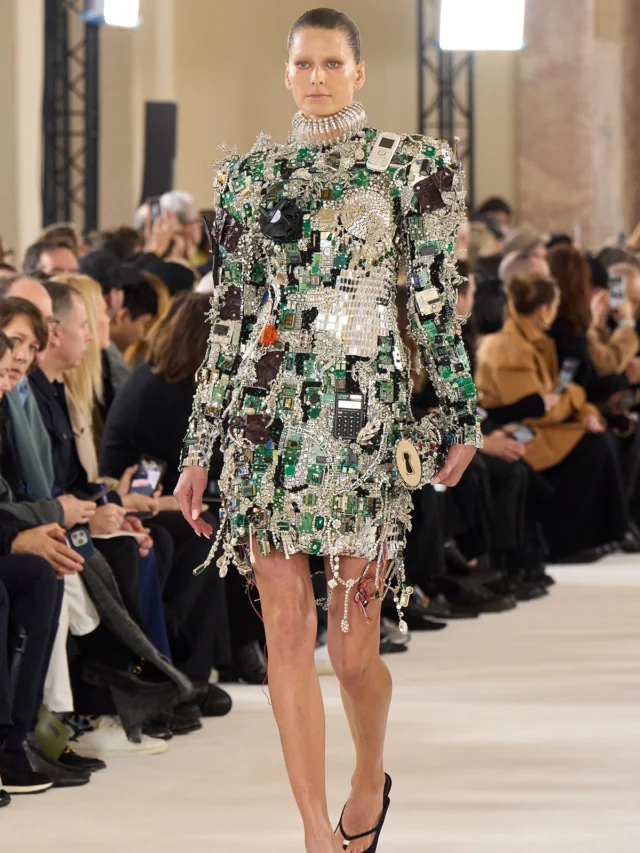 Schiaparelli Alta Costura Primavera Verão 2024