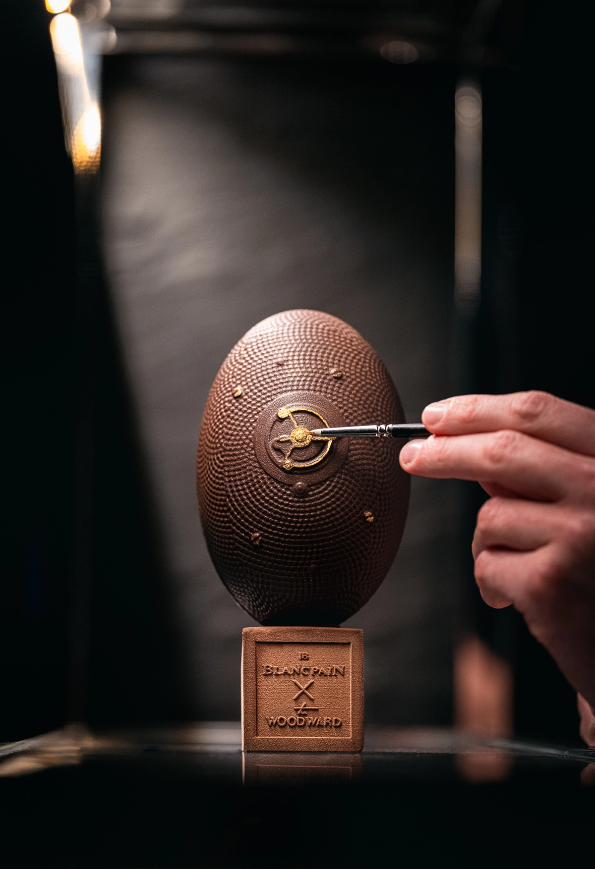 Hotel The Woodward e relojoaria Blancpain lançam collab de Páscoa