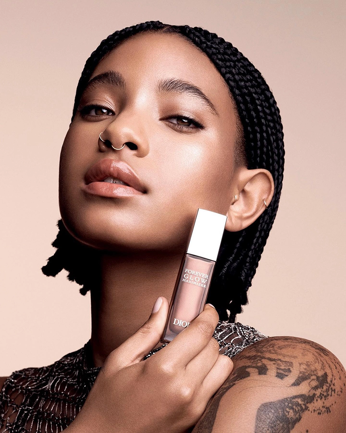 Conheça o Iluminador Dior Forever Glow Maximizer