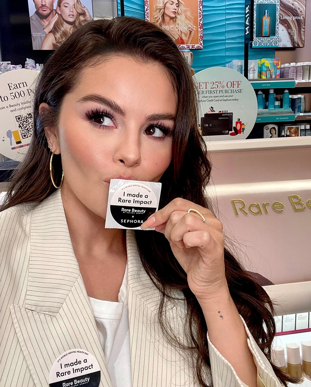 Rare Beauty e Sephora se unem na campanha “Make A Rare Impact” em prol da Saúde Mental
