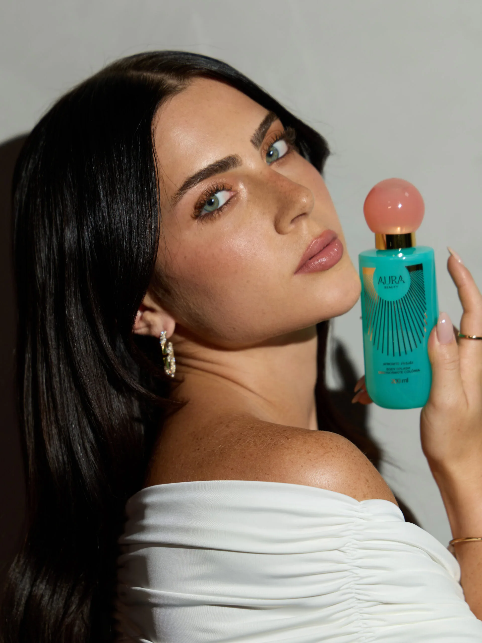 AURA Beauty, de Jade Picon, fatura R$400 mil em live no TikTok Shop
